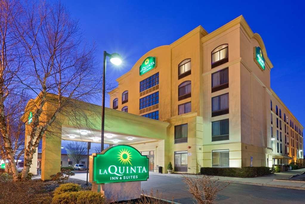 La Quinta By Wyndham Гарден-Сіті Екстер'єр фото